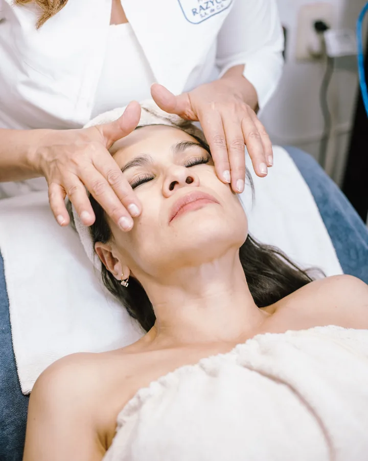 Facial Rejuvenecimiento (Radiofrecuencia)
